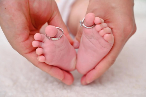 广州代怀试管生子1岁宝宝玩具