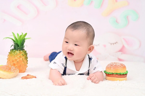 广州代怀试管生子两岁宝宝晚上哭